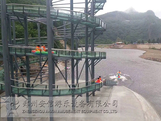 高空玻璃滑道